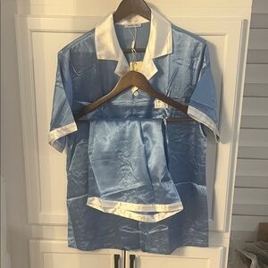 Men's Medium Satin Button-Down Shirt/Shorts Pajama Set in Blue and White